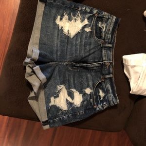AE Shorts distressed